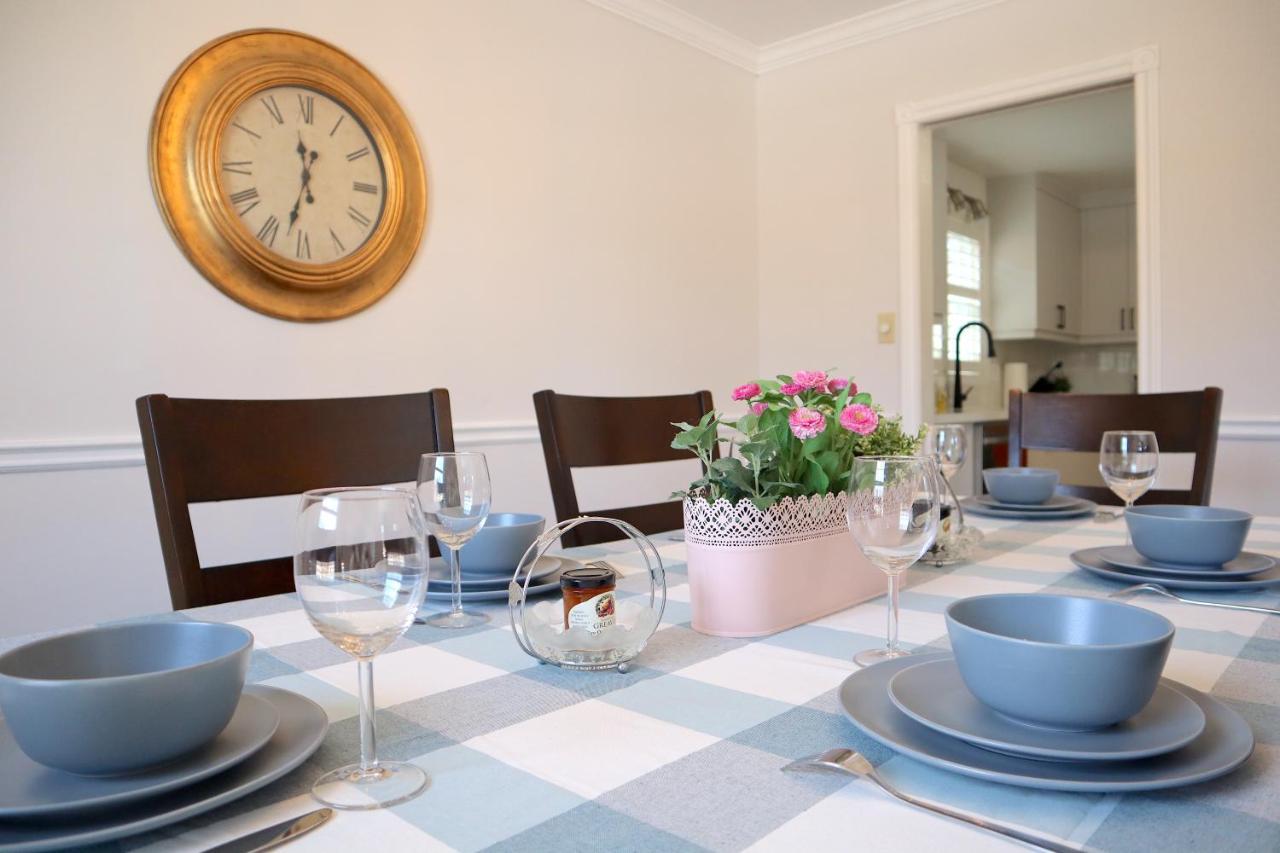 The Promenade Cottage License # 002-2023 나이아가라온더레이크 외부 사진